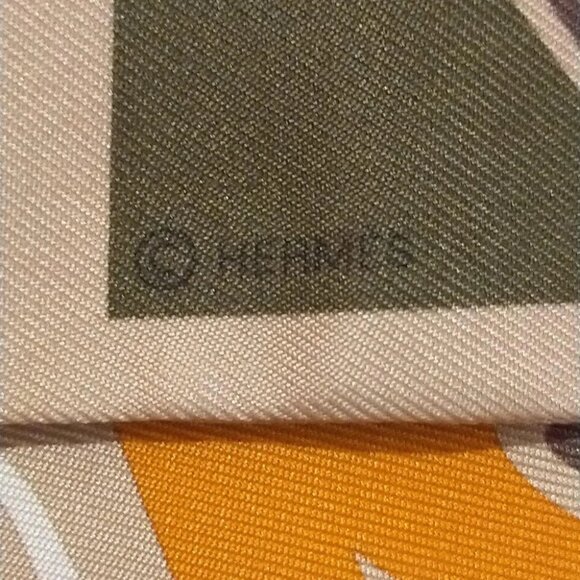 Auth HERMES Twilly 064176S Beige Multi Silk - Scarf - Picture 3 of 4